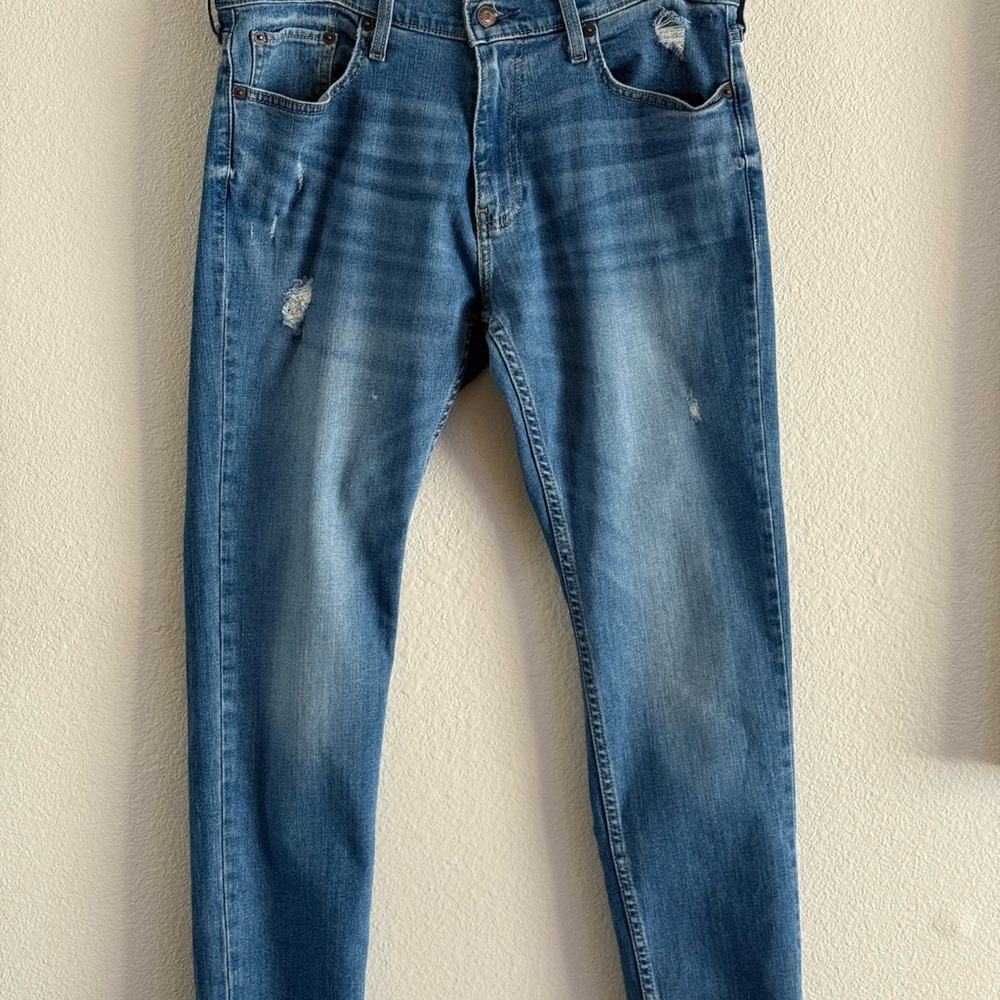 Hollister Men's Light Blue Slim Jeans
